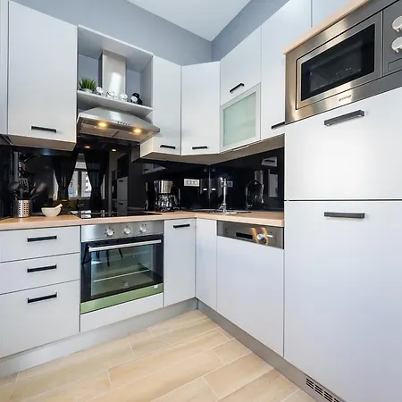 Harbour Lounge アパート ザダル