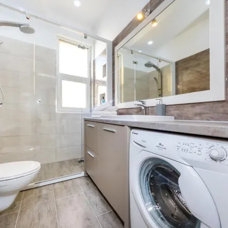 Harbour Lounge 자다르