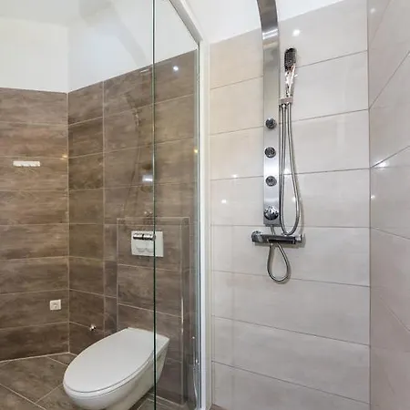 Harbour Lounge Задар