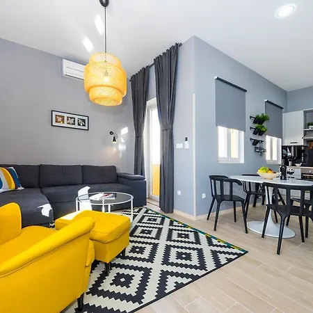 아파트 Harbour Lounge *